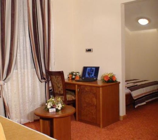 Hotel BaMBiS
