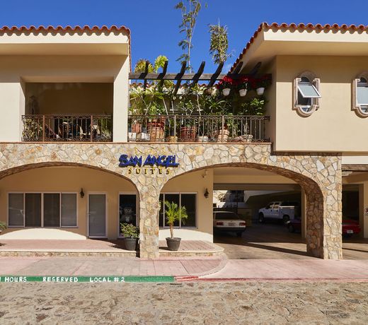 San Angel Suites