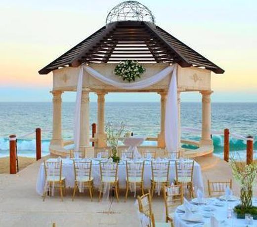 Grand Solmar Land's End Resort & Spa