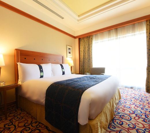 Holiday Inn Kuwait, an IHG Hotel