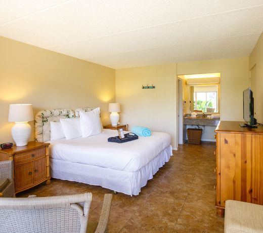 Naples Garden Inn