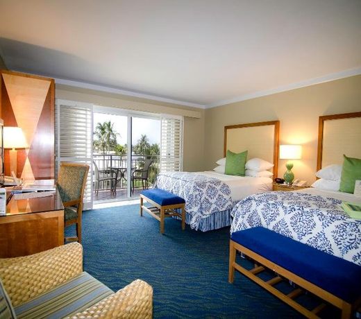 Naples Beach Hotel and Golf Club