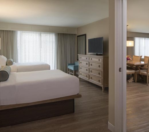 Edgewater Beach Hotel