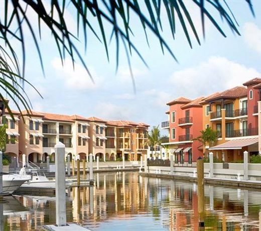Naples Bay Resort and Marina
