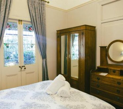 Glenella Guesthouse