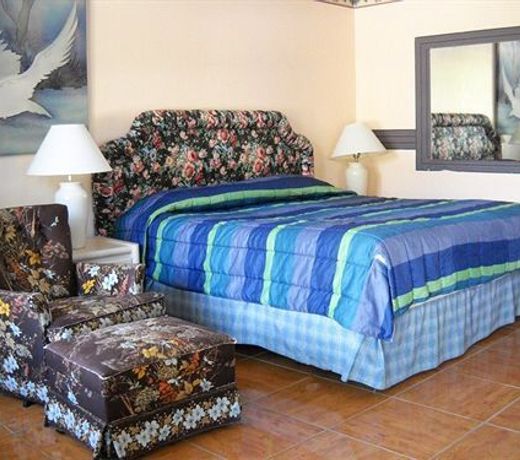 Conty's Motel