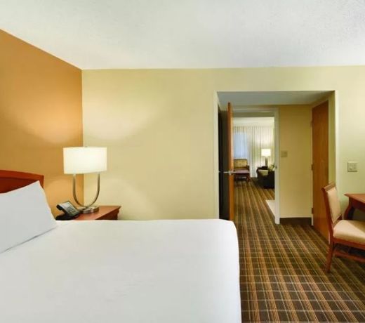 Embassy Suites Greenville Golf Resort & Conference Center