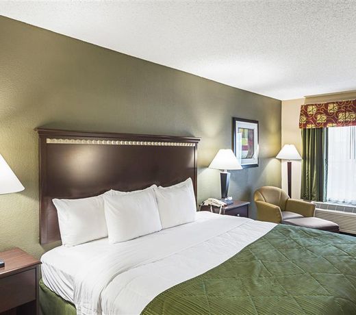Quality Inn & Suites Greenville - Haywood Mall