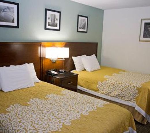 Days Inn by Wyndham Greenville