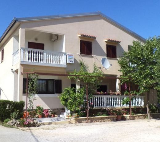 Apartments Å½ile