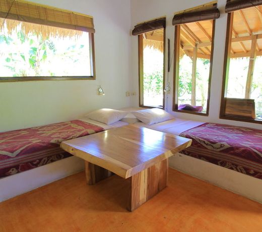 Adeng-Adeng Bungalows