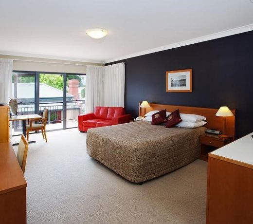 Berry Village Boutique Motel