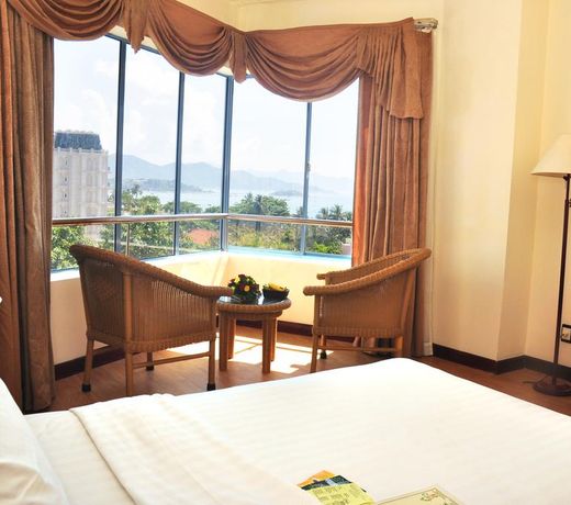 Yasaka Saigon Nha Trang Hotel & Spa