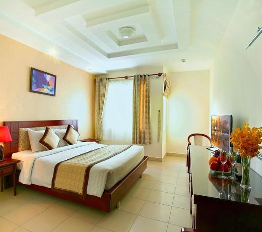 Sunny Hotel Nha Trang