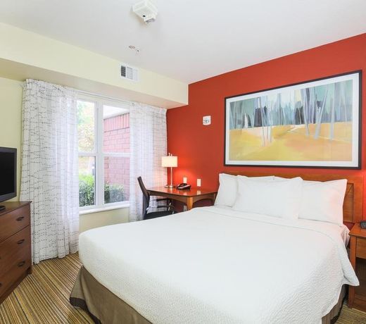 Residence Inn by Marriott Salinas