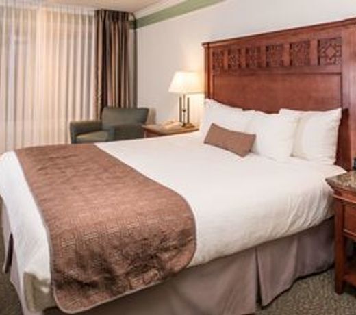 Laurel Inn & Conference Center