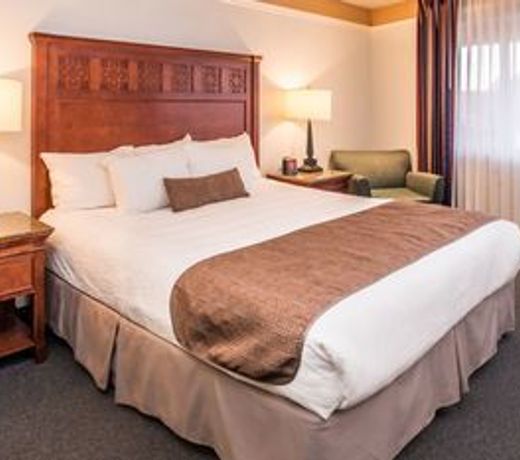 Laurel Inn & Conference Center
