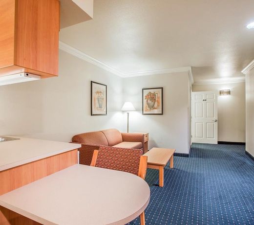 Comfort Inn & Suites Salinas