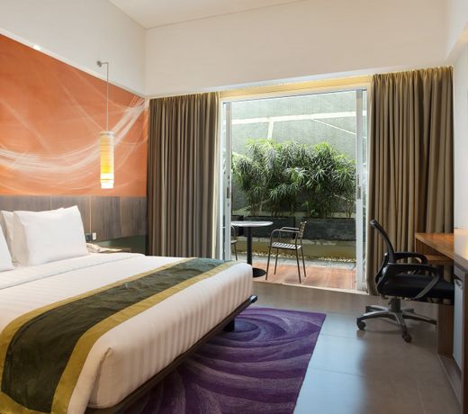 Holiday Inn Bandung Pasteur, an IHG Hotel