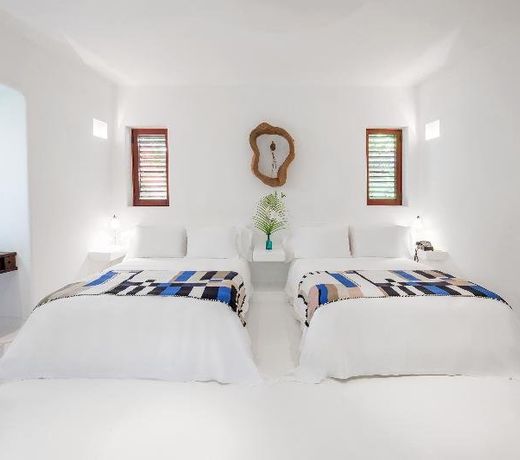 Hotel Esencia