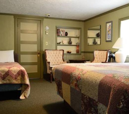 Daven Haven Lodge & Cabins