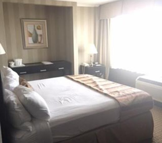 Ramada by Wyndham Augusta Downtown Hotel & Conference Center