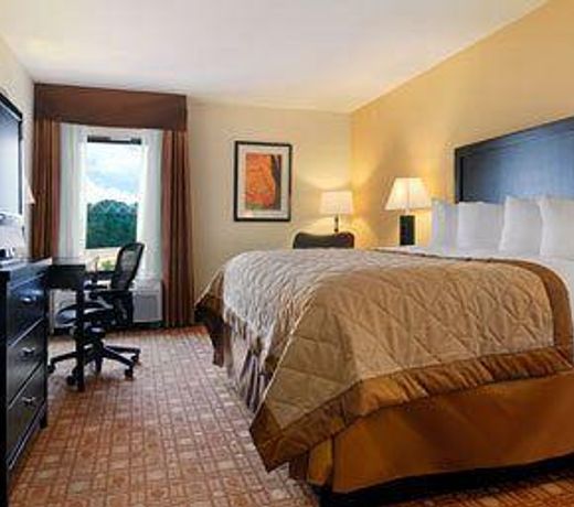 Baymont by Wyndham Augusta West