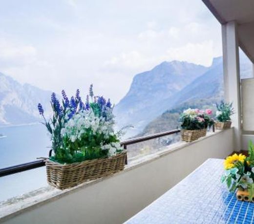 Angolo Paradiso - Lago di Como