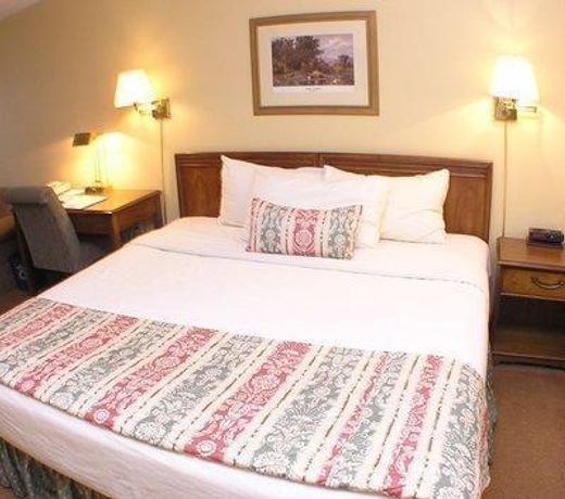 Senator Inn & Spa