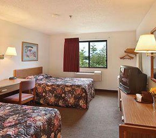 Super 8 by Wyndham Augusta