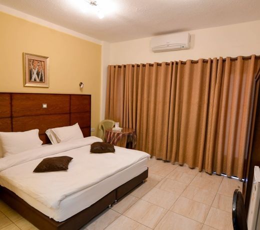 Amir Palace Hotel