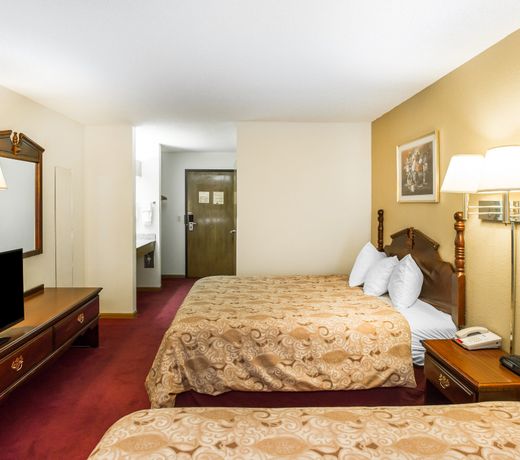 Rodeway Inn Cedar Rapids