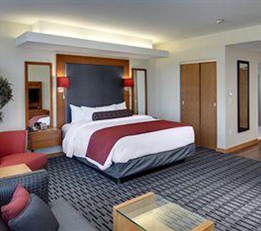 THE HOTEL AT KIRKWOOD CENTER