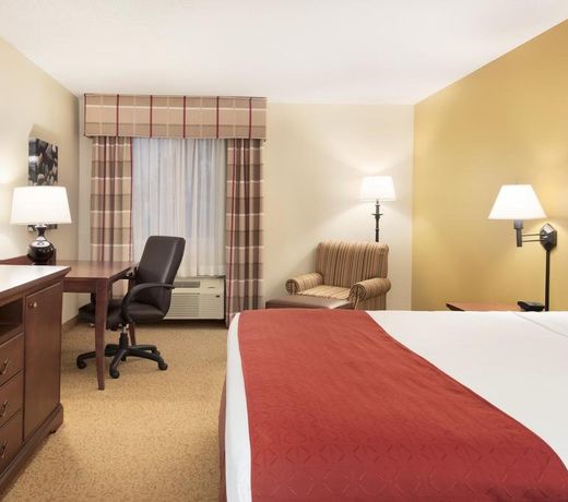 Country Inn & Suites by Radisson, Cedar Rapids Airport, IA
