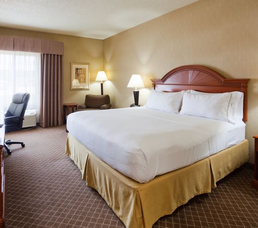 Holiday Inn Express Cedar Rapids - Collins Road, an IHG Hotel
