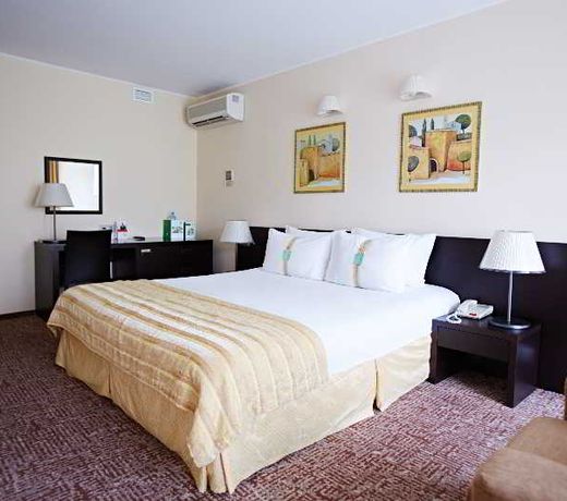 Holiday Inn Chelyabinsk-Riverside