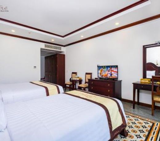 Chez Carole Center Resort & Spa
