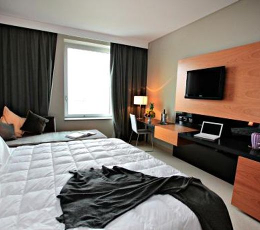 Cosmopolitan Hotel