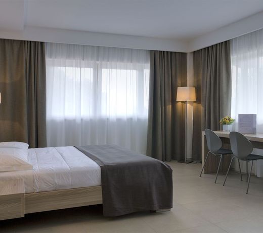 Hotel Dimorae