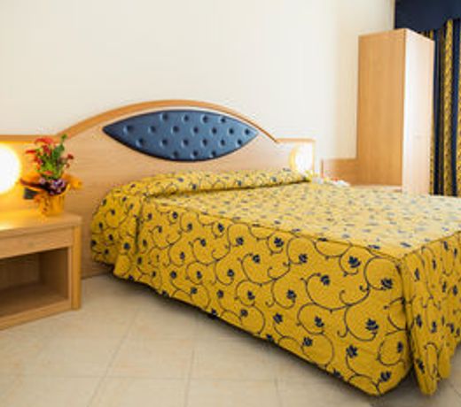 Blu Hotel; Sure Hotel Collection by Best Western