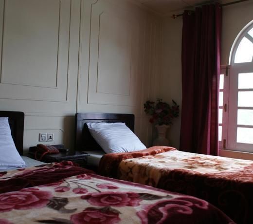 Hotel Dewanekhas Skardu