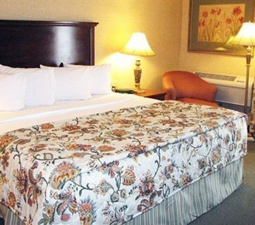 Clarion Inn