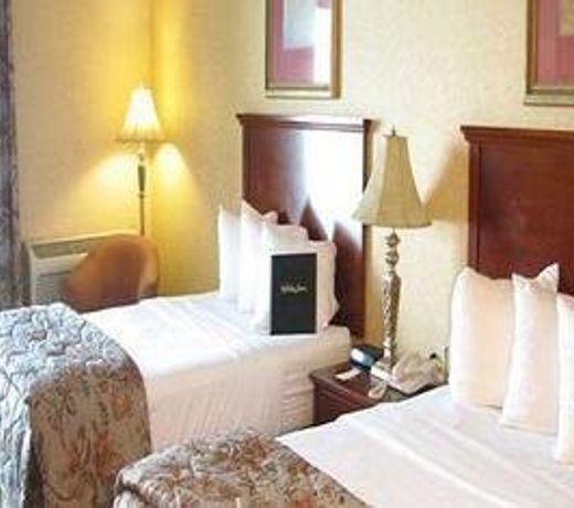 Clarion Inn