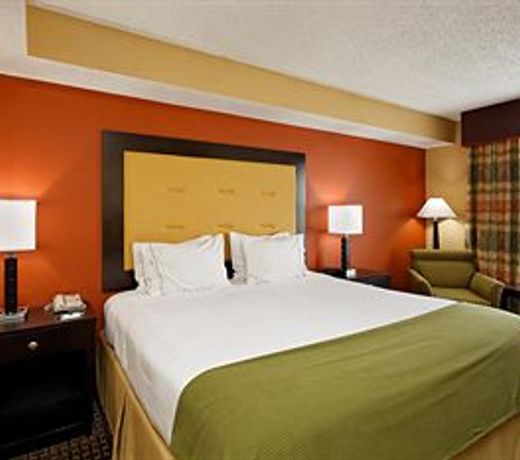 Holiday Inn Express & Suites EVANSVILLE