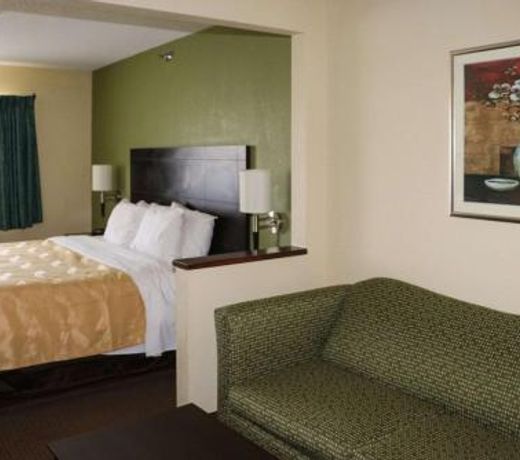 Quality Inn East Evansville