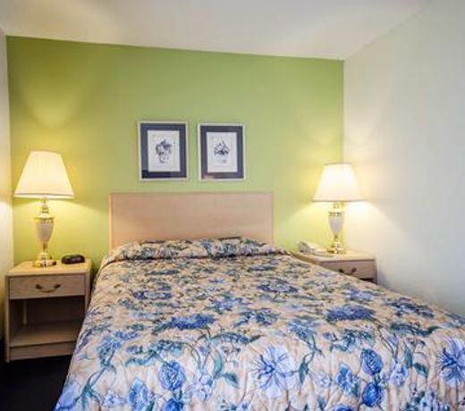 Clarion Inn & Suites
