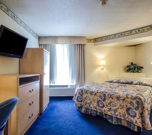 Clarion Inn & Suites