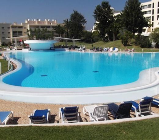 Apartment with Pool View IN Vila Marachique