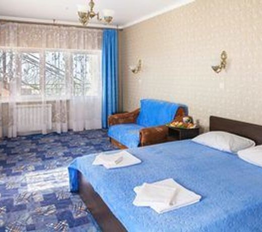 HappyLinn Hotel