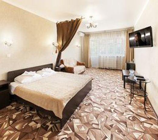 HappyLinn Hotel
